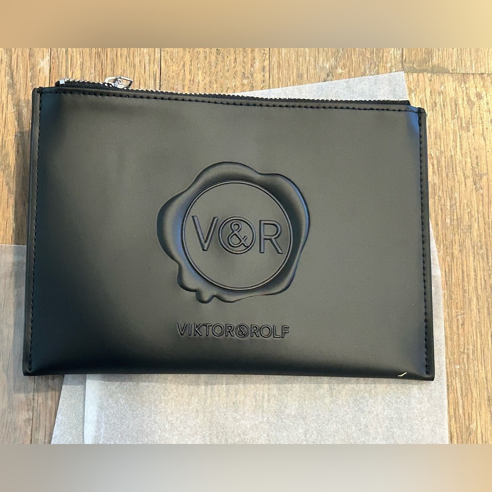 NWT Viktor & Rolf medium pouch-cosmetic travel case